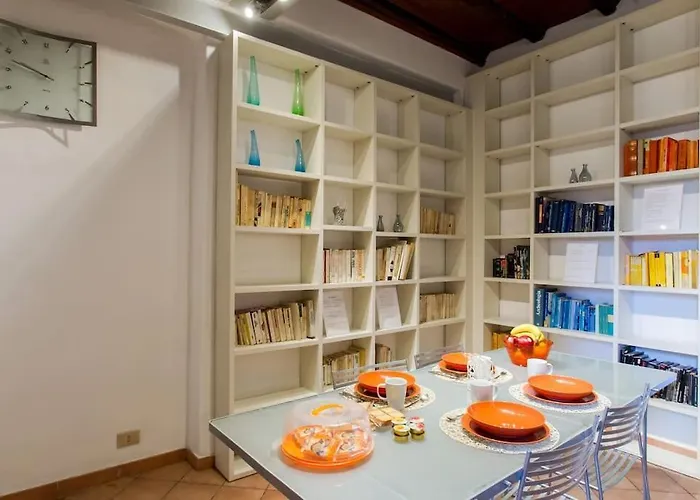 Apartment Pantheon Large In The Heart Of S